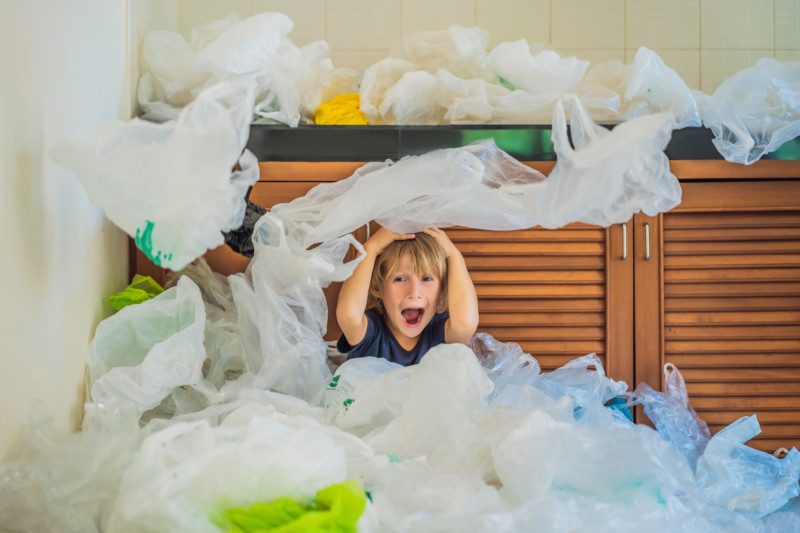 ビニール袋でトイレのつまりを解消できない場合は?